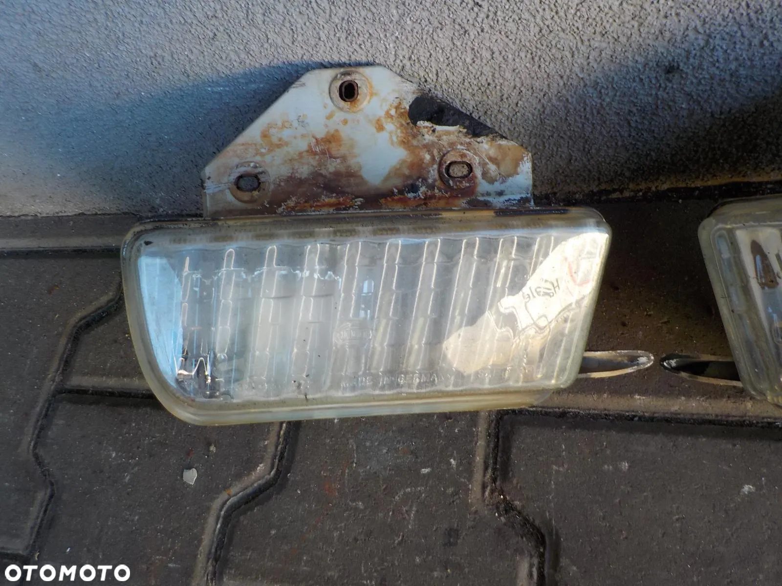 VW T4 90-95' HALOGENY LAMPY PRZECIWMGIELNE PRZÓD ORYGINAŁ - 2