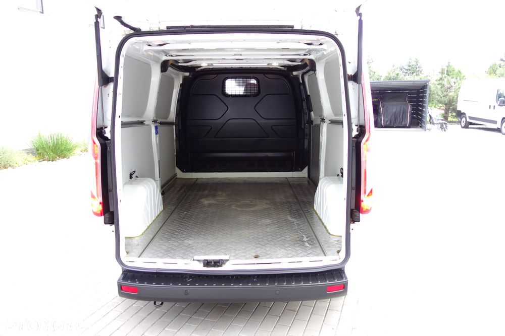 Ford Transit Custom 2.0 Ecoblue Long 130 KM Klima Webasto Kamera - 11