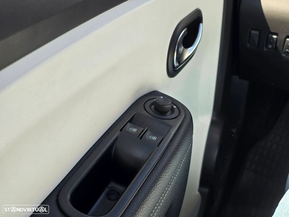 Renault Twingo Electric INTENS - 21