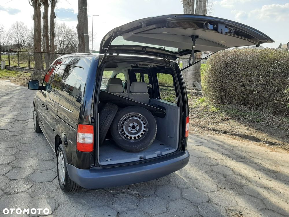 Volkswagen Caddy Life - 21