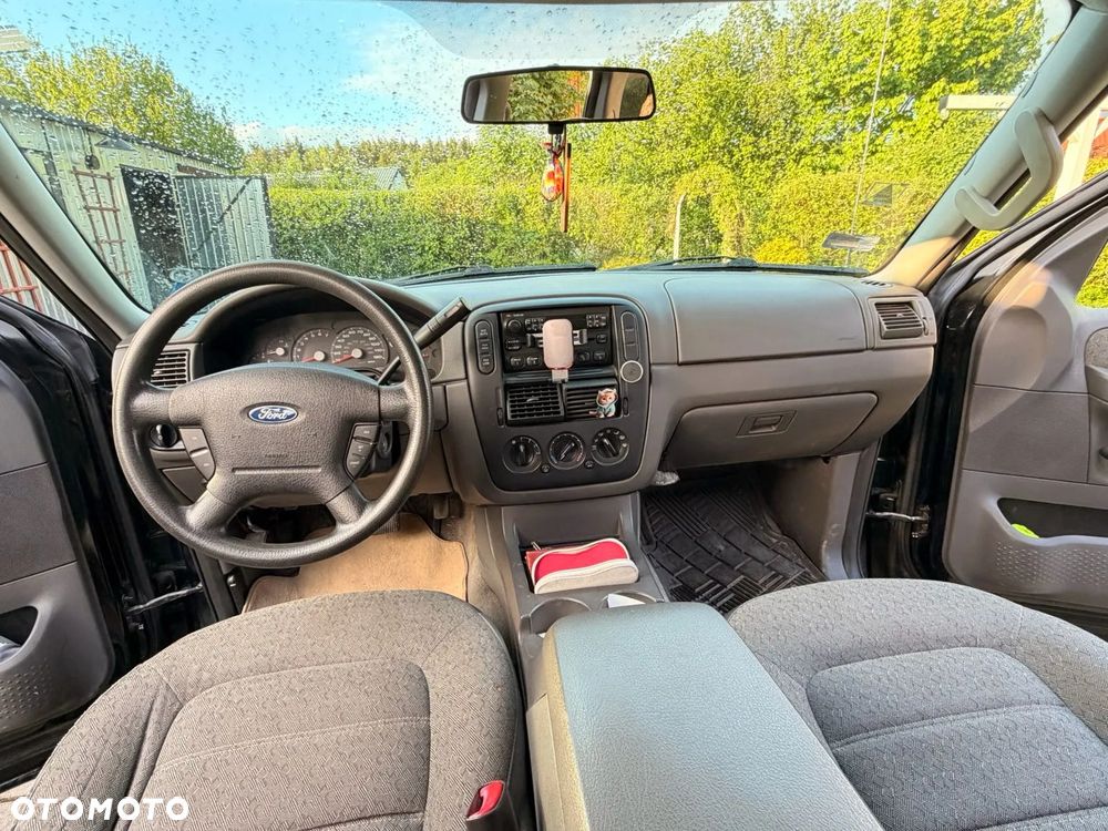 Ford Explorer 4.0 AWD - 16