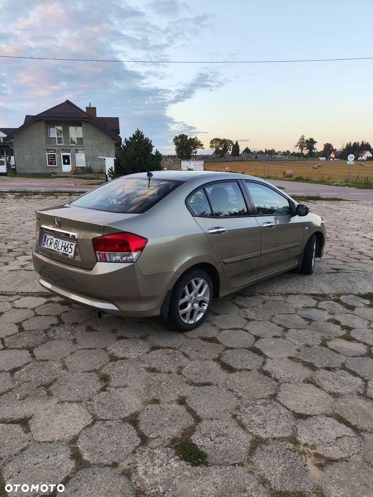 Honda City 1.4 Comfort - 5