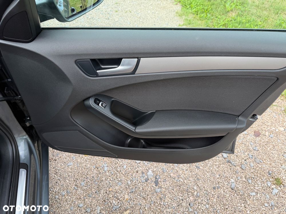 Audi A4 Limousine 2.0 TDI 112g DPF Attraction - 26