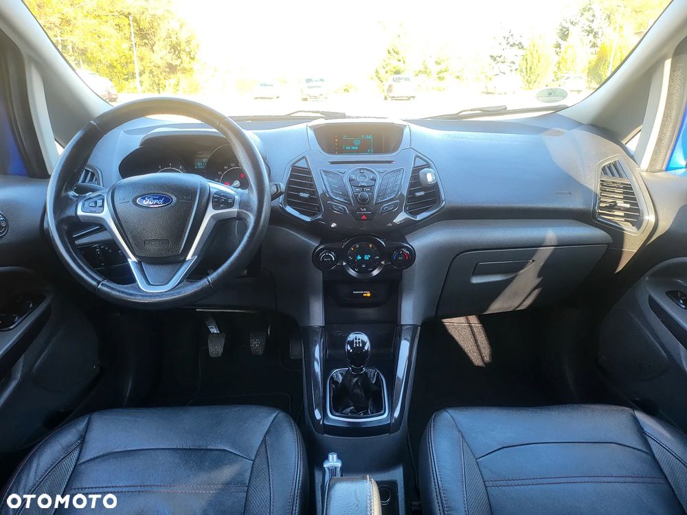 Ford EcoSport - 30