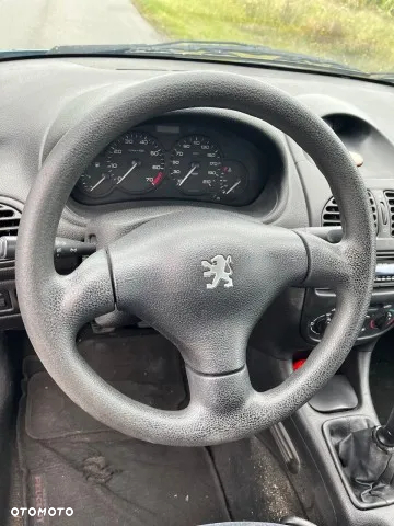 Peugeot 206 - 7