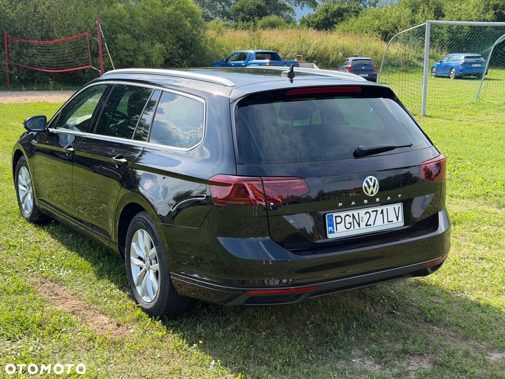 Volkswagen Passat 2.0 TDI EVO Business DSG - 4
