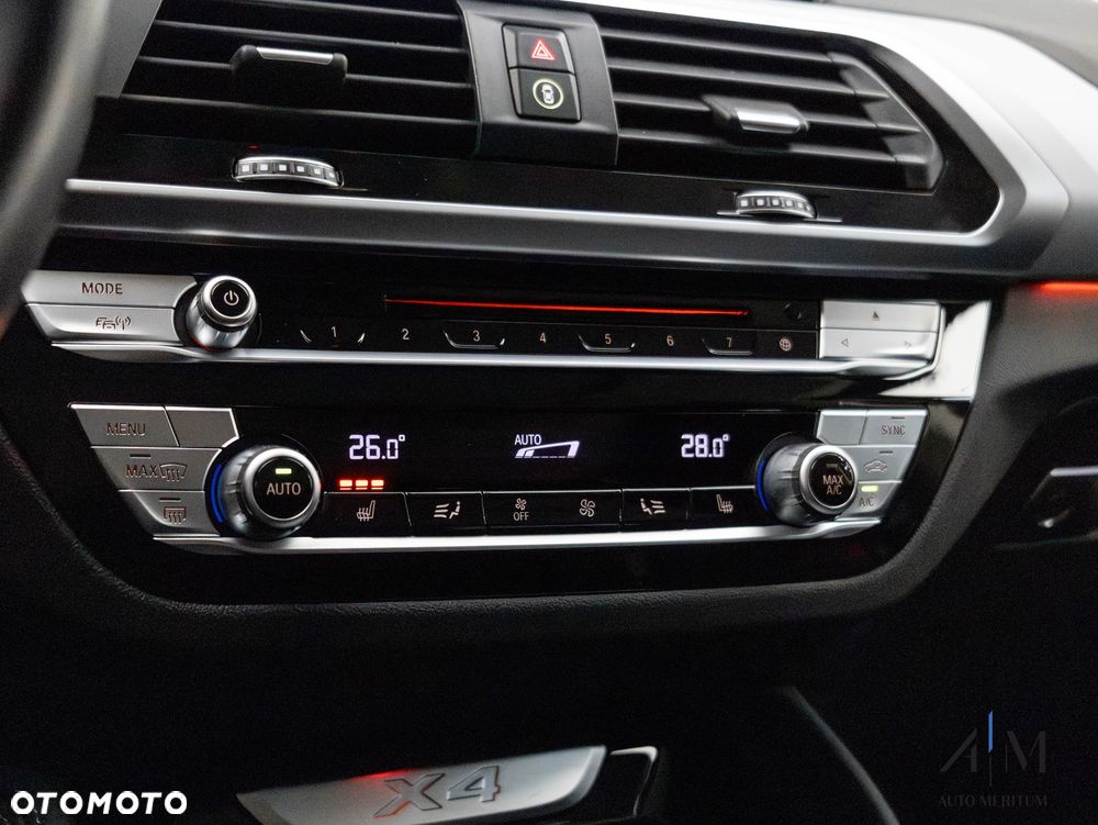BMW X4 - 25