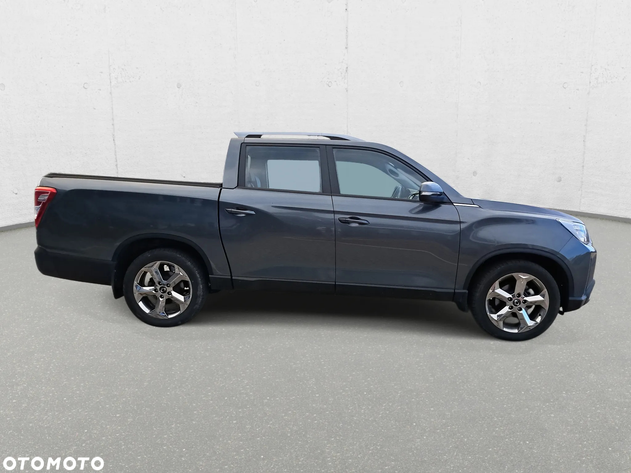 SsangYong MUSSO GRAND - 3