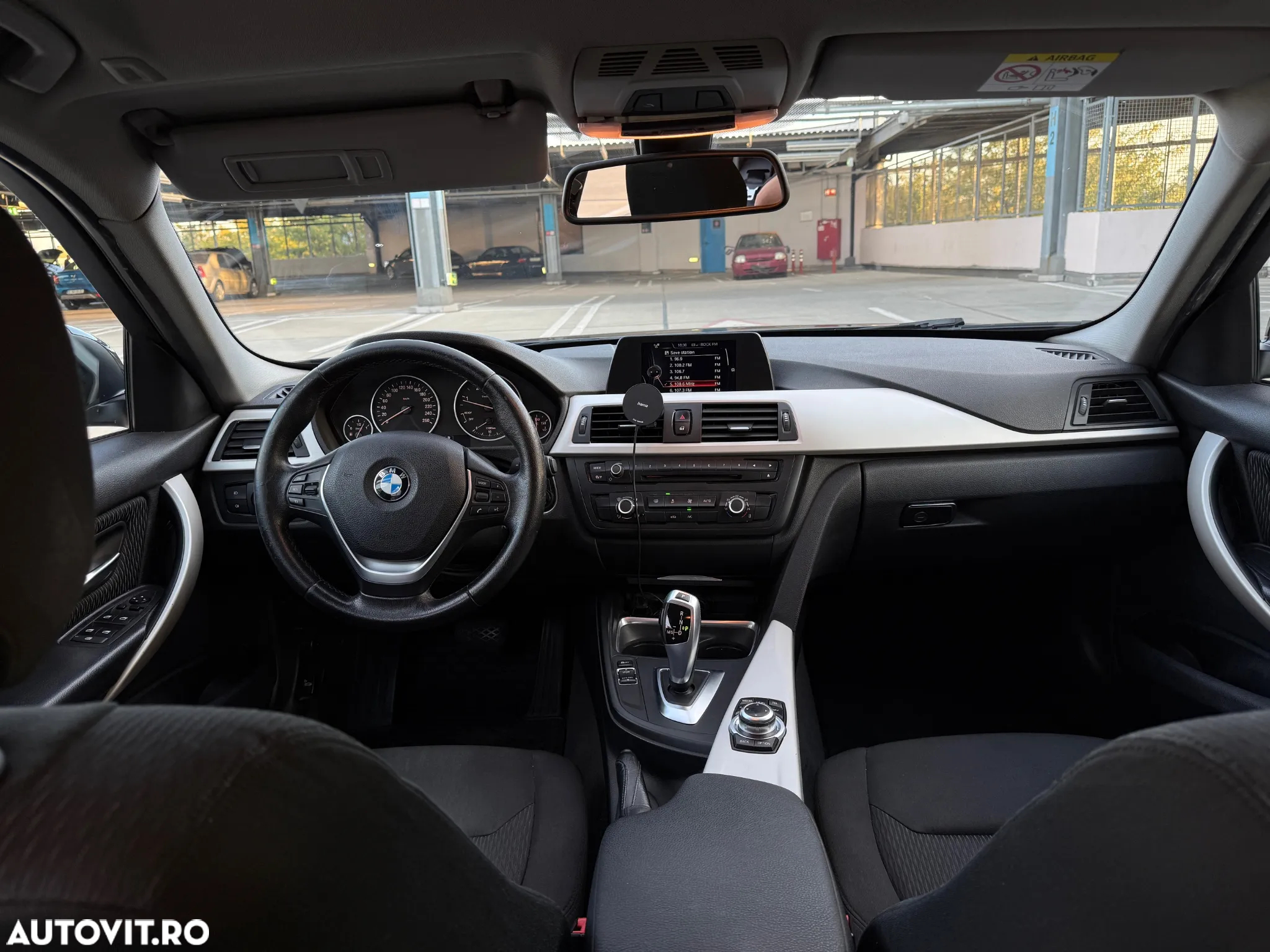 BMW Seria 3 316d Touring Aut. - 11