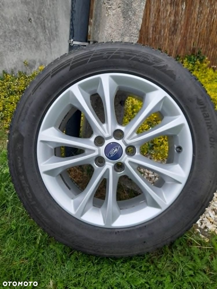 Ford Kuga 2.0 TDCi 4x4 Individual - 31