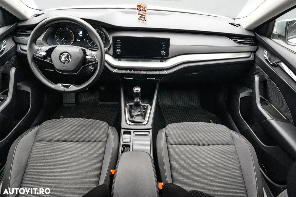 Skoda Octavia 2.0 TDI Selection - 8