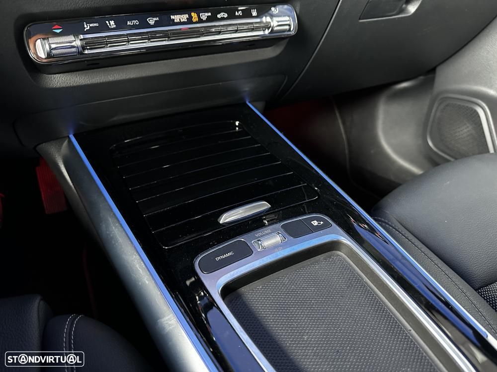 Mercedes-Benz GLA 250 e 8G-DCT Progressive - 33