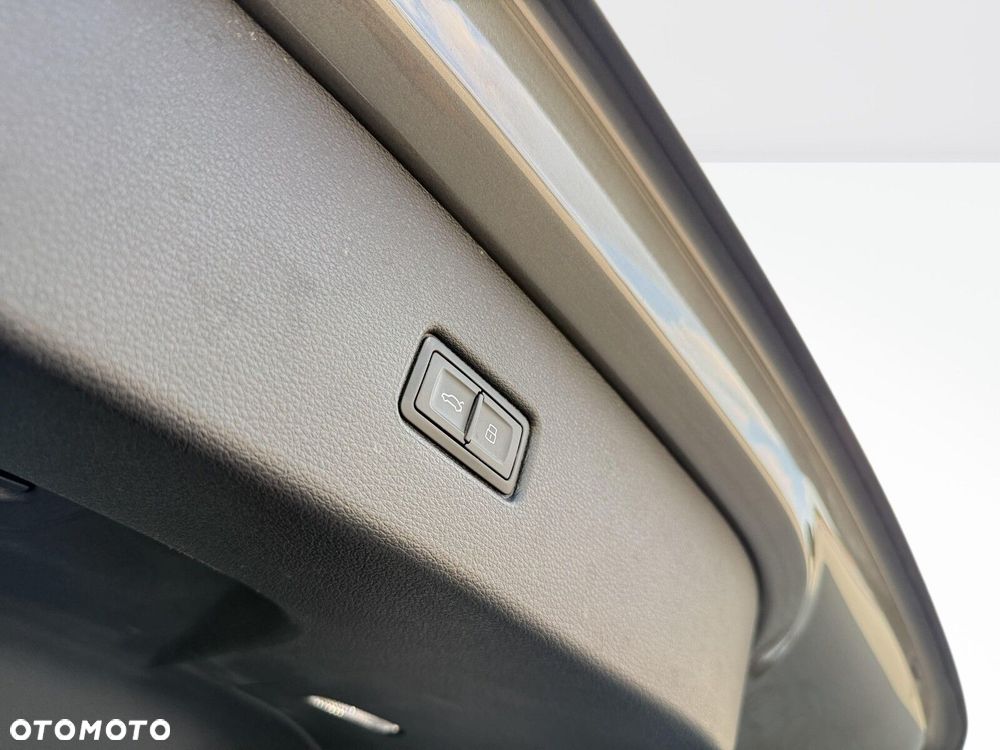 Audi Q5 Sportback 40 TDI mHEV Quattro S Line S tronic - 36