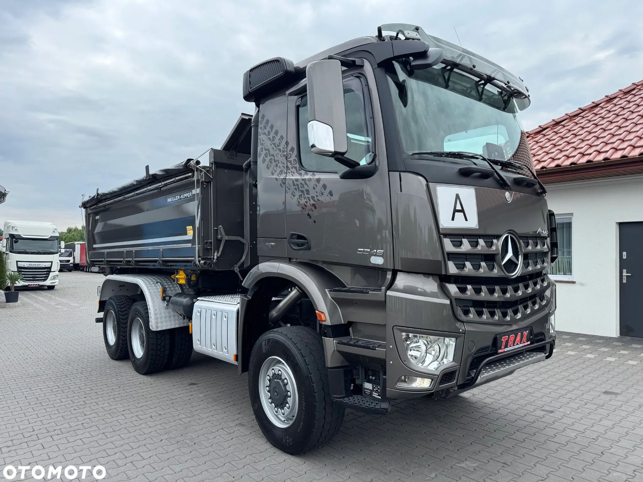 Mercedes-Benz AROCS 3345 6X6 WYWROTKA 3-str. MILLER, BORDMATIC, ZWOLNICE, IDEALNY STAN, z Niemiec - 4