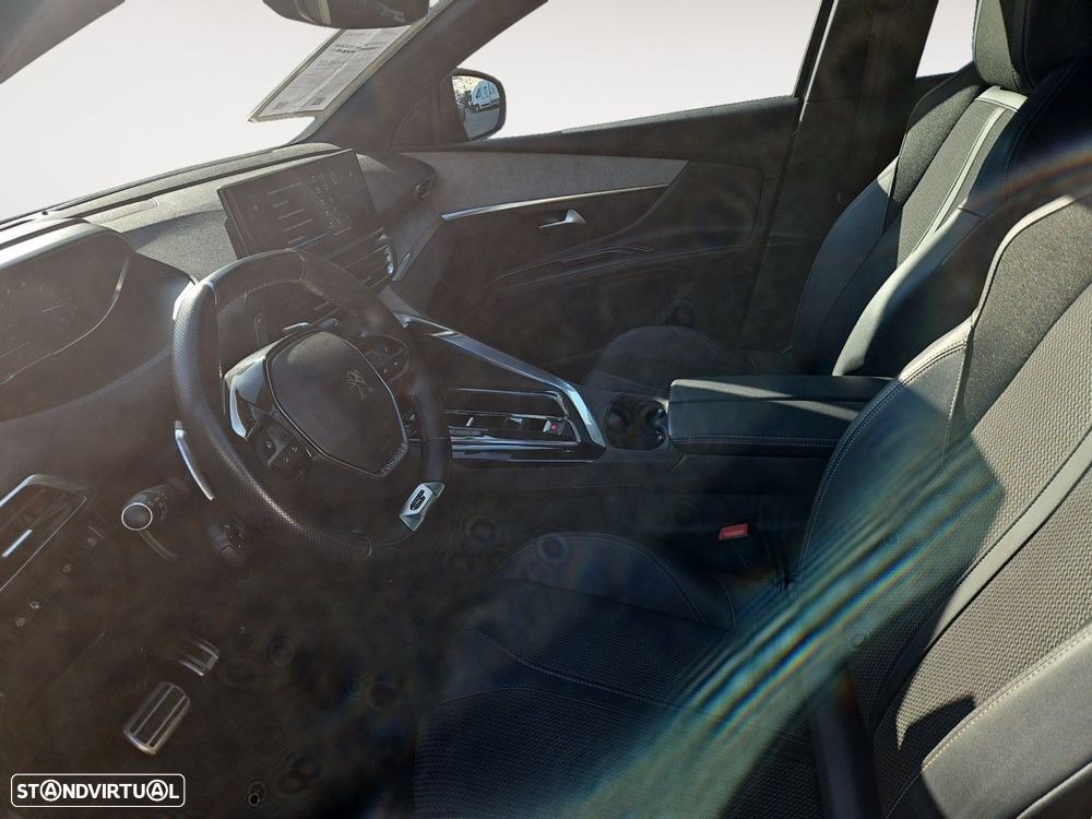 Peugeot 5008 1.5 BlueHDi GT EAT8 - 9