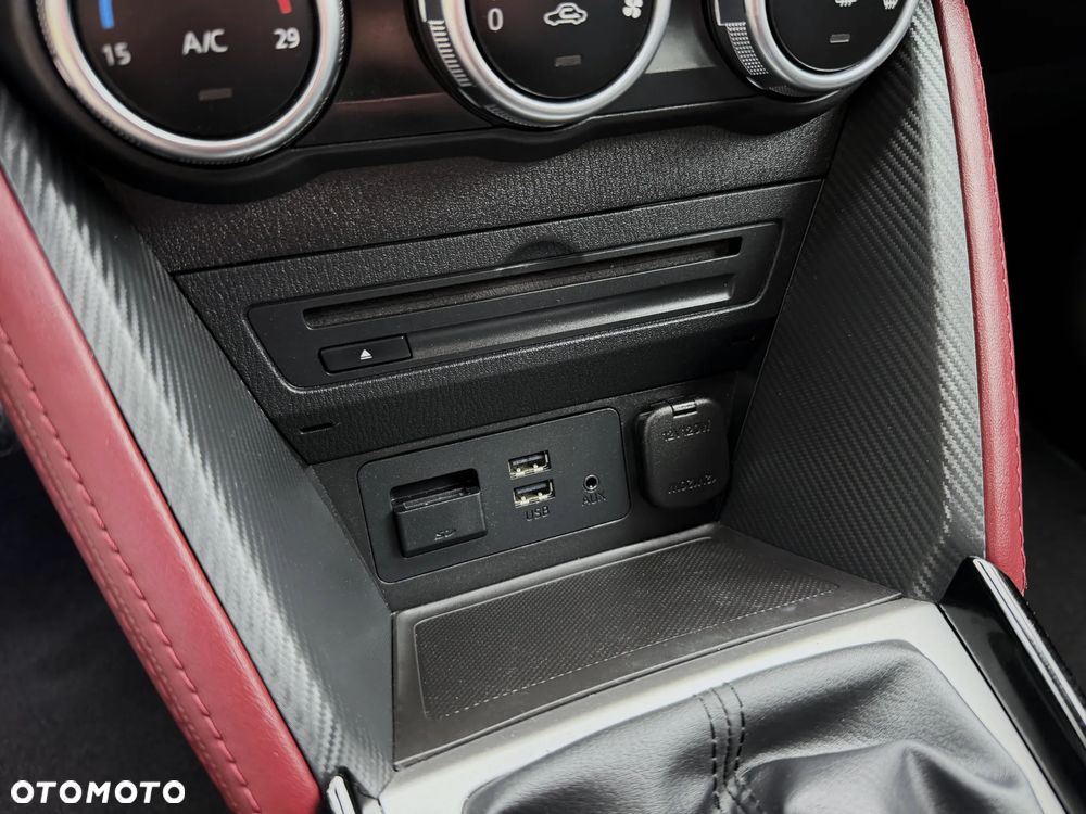 Mazda CX-3 SKYACTIV-G 120 FWD Kizoku Intense - 32