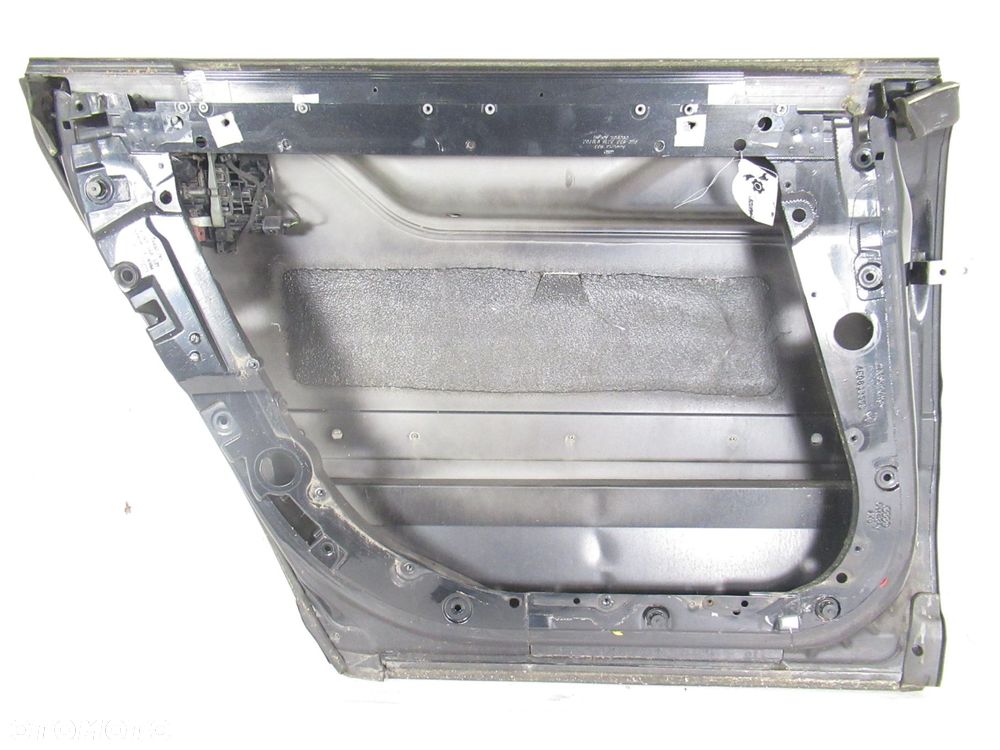 POSZYCIE DRZWI LEWE TYLNE AUDI A8 D3 LZ9W 4E0833553 - 5