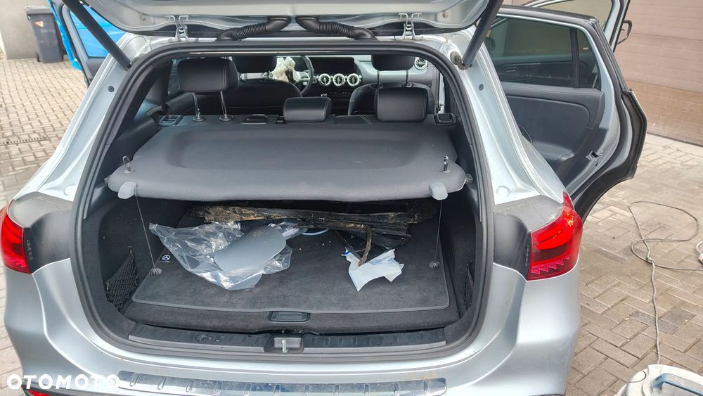 Mercedes-Benz GLA 200 Progressive - 21