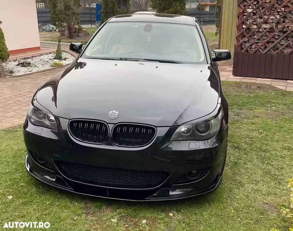 Lip Prelungire Bara Fata M5 BMW E60 E61, Extensie BARA M5 Negru Lucios - 7