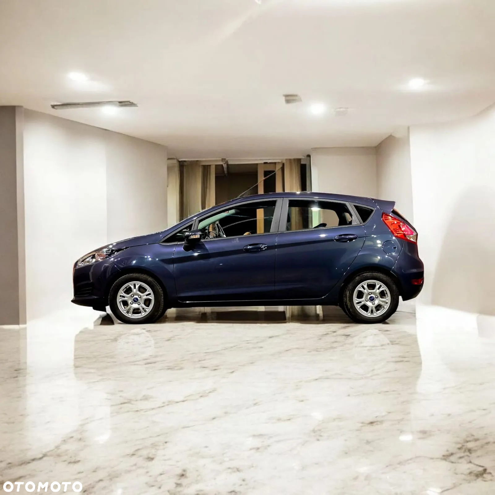 Ford Fiesta 1.0 Champions Edition - 19