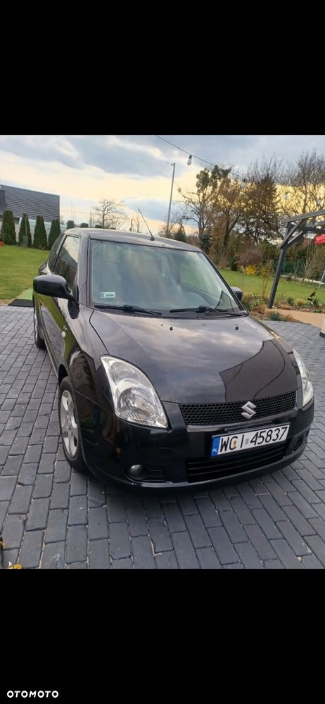 Suzuki Swift 1.5 GS - 1