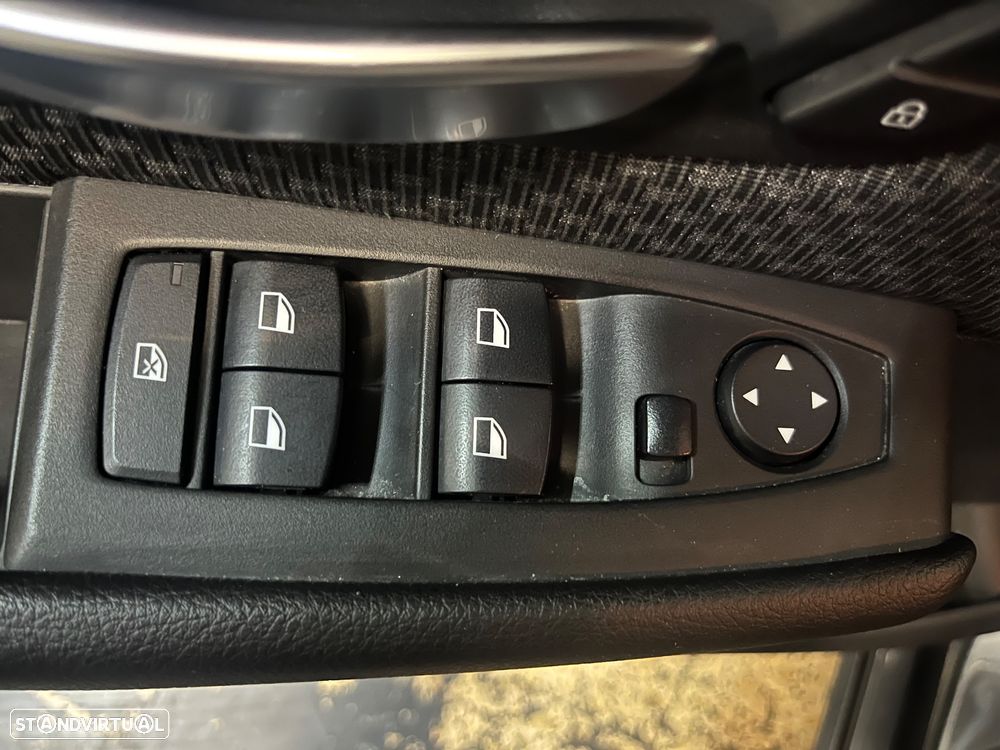 BMW 225xe Active Tourer Advantage - 24