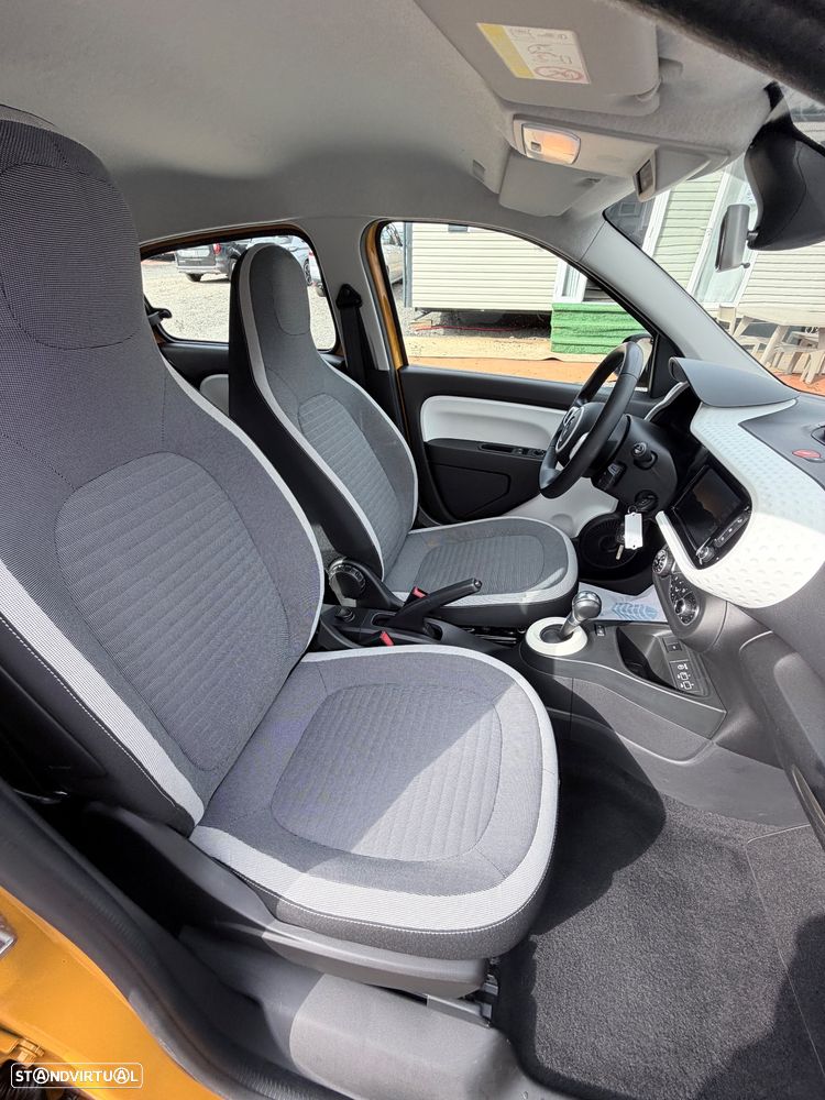 Renault Twingo E-Tech. 22 Urban Night - 11