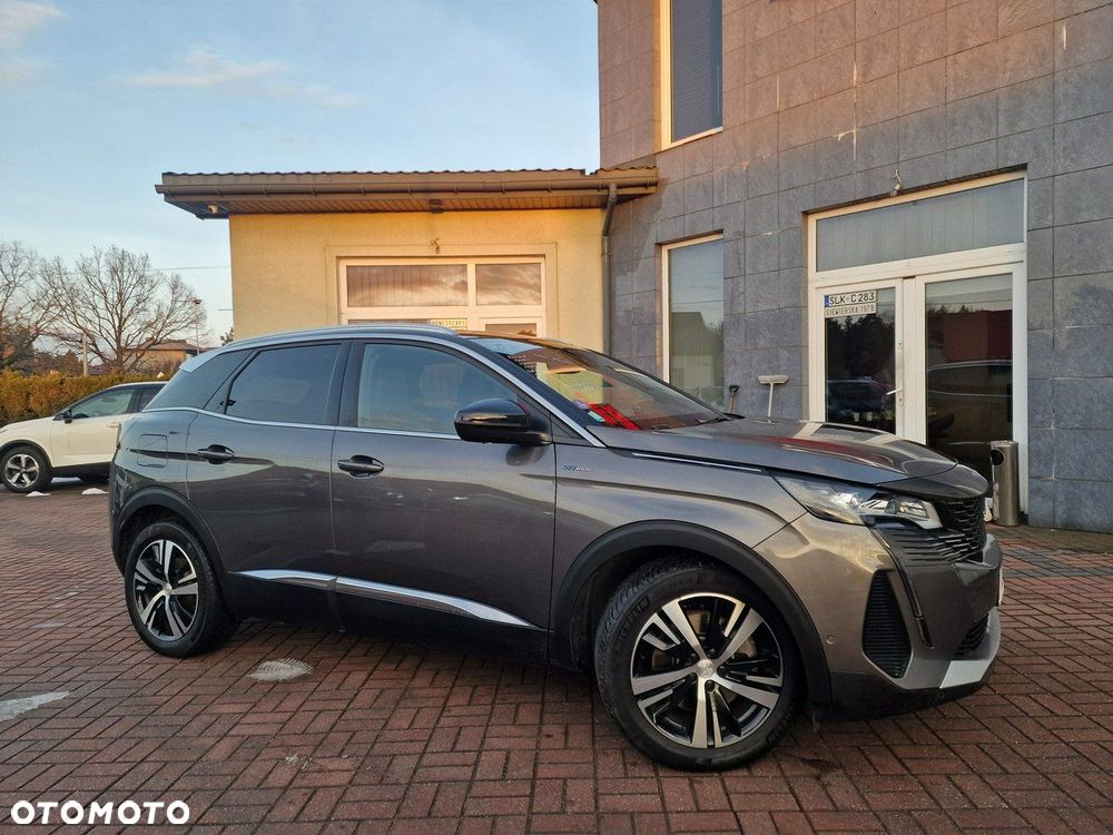 Peugeot 3008 1.6 PureTech HYbrid GT Line S&S EAT8 - 13