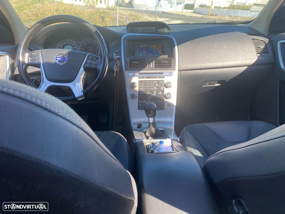 Volvo XC 60 - 4