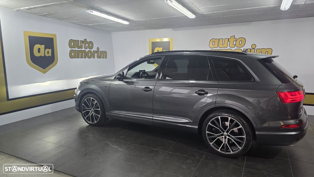 Audi SQ7 - 12