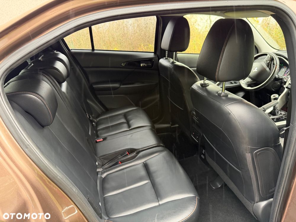 Mitsubishi Eclipse Cross 1.5 T-MIVEC ClearTec 2WD Intro Edition - 10