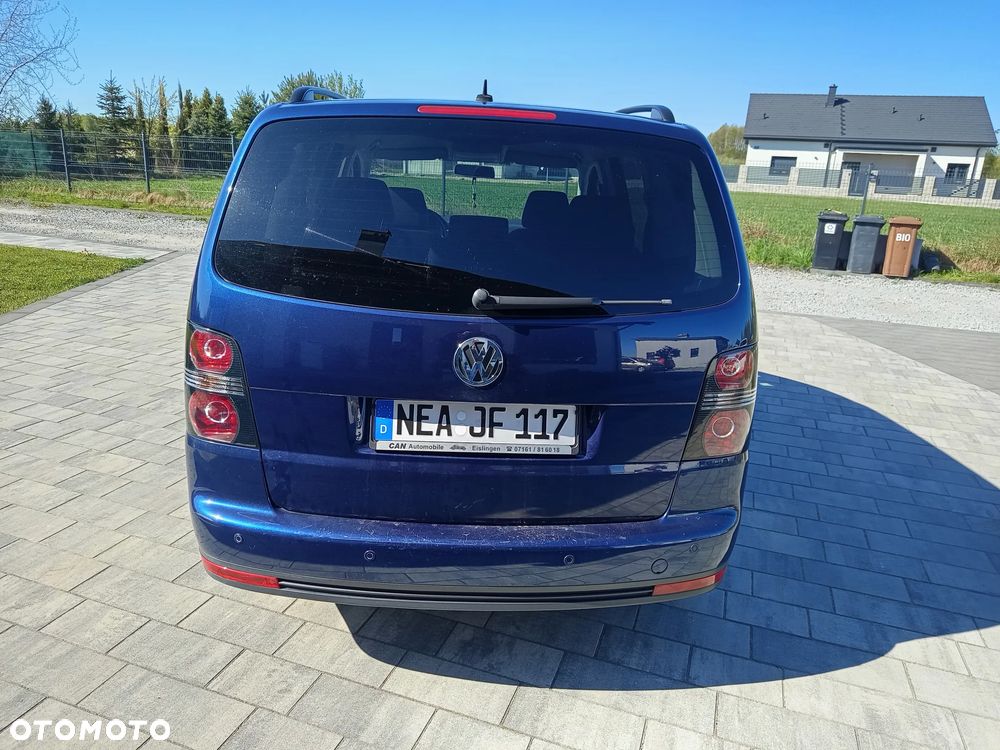 Volkswagen Touran 1.4 TSI STYLE - 7