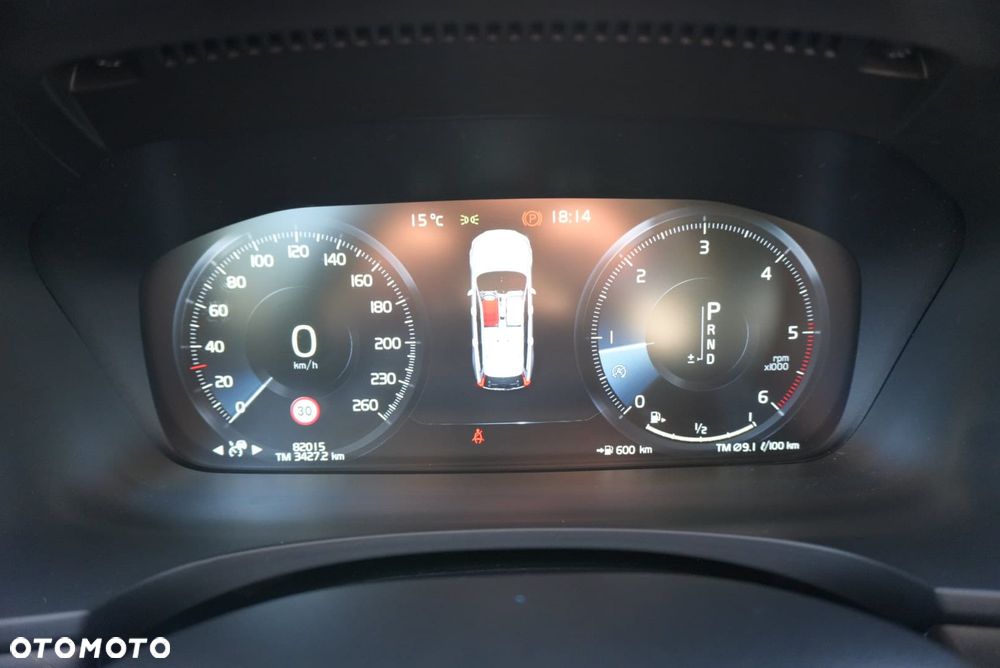 Volvo V90 Cross Country D5 AWD Pro - 13