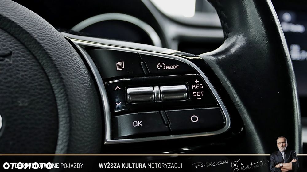 Kia Ceed 1.6 CRDi SCR M DCT - 17