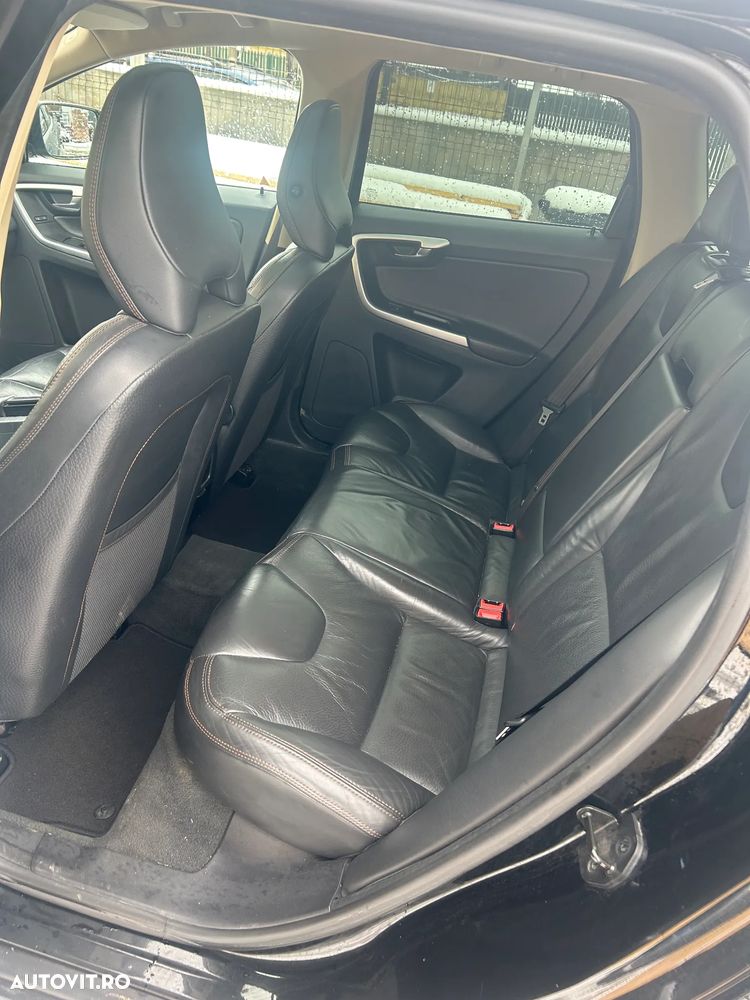 Volvo XC 60 - 11