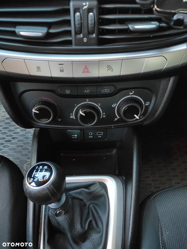 Fiat Tipo 1.4 16V More - 13