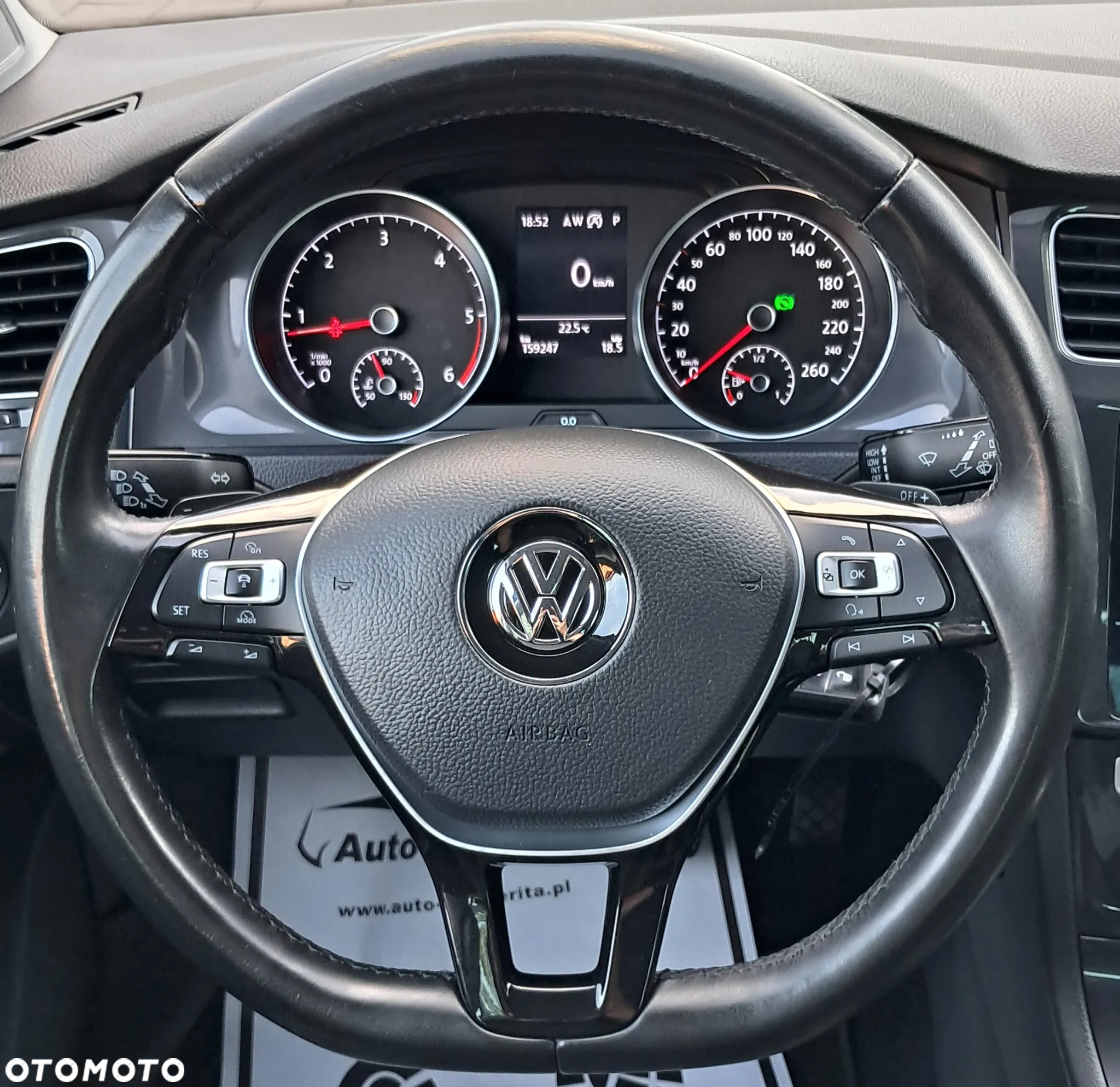 Volkswagen Golf 1.6 TDI SCR DSG Comfortline - 20