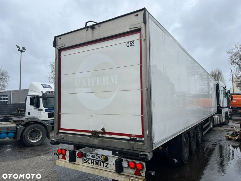 Schmitz Cargobull sko z roleta - 7