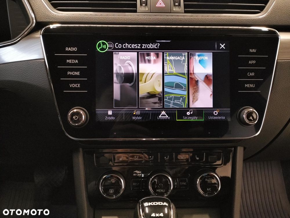 Skoda Superb 2.0 TDI SCR 4x4 Style DSG - 26