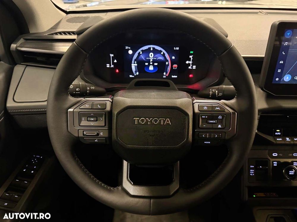 Toyota Hilux 2.8D MHEV Double Cab 6AT AWD Comfort - 6
