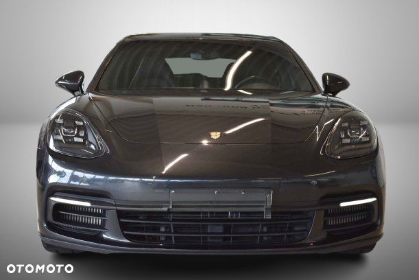 Porsche Panamera 4 10 Years Edition - 20