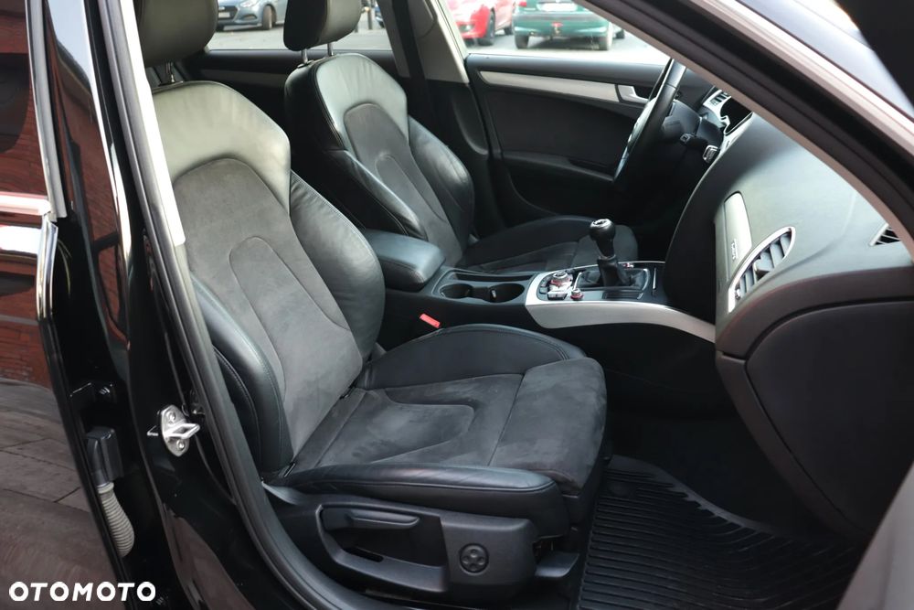 Audi A4 Allroad 2.0 TDI Quattro - 30