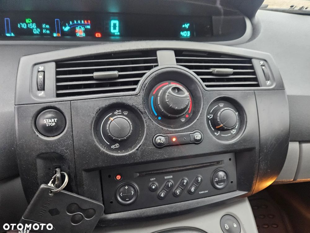 Renault Scenic 1.6 16V EXpression - 28