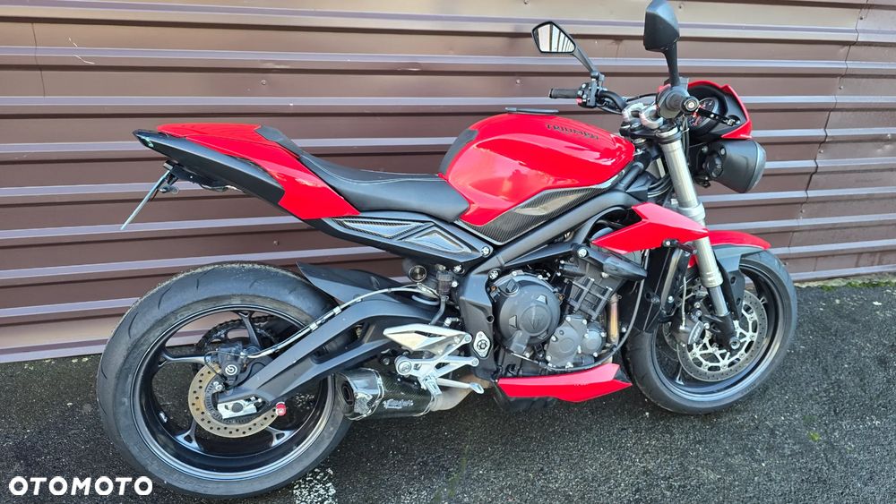 Triumph Street Triple - 9