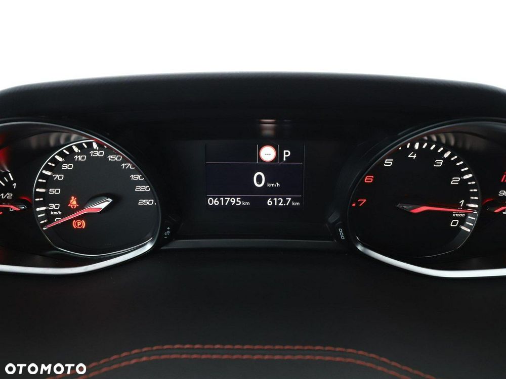 Peugeot 308 1.2 PureTech GT Pack S&S EAT8 - 22