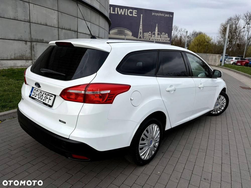Ford Focus 1.0 EcoBoost 99g Trend - 2