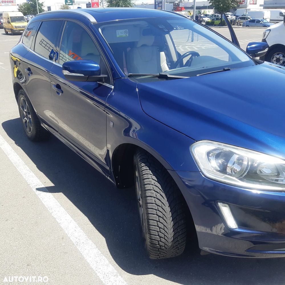 Volvo XC 60 D5 AWD Geartronic Ocean Race - 26