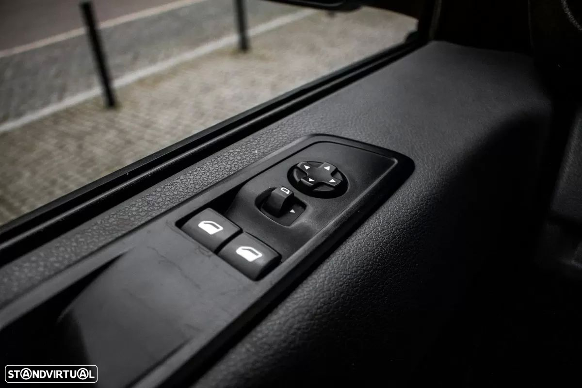 Peugeot expert 2.0 hdi premium - 18