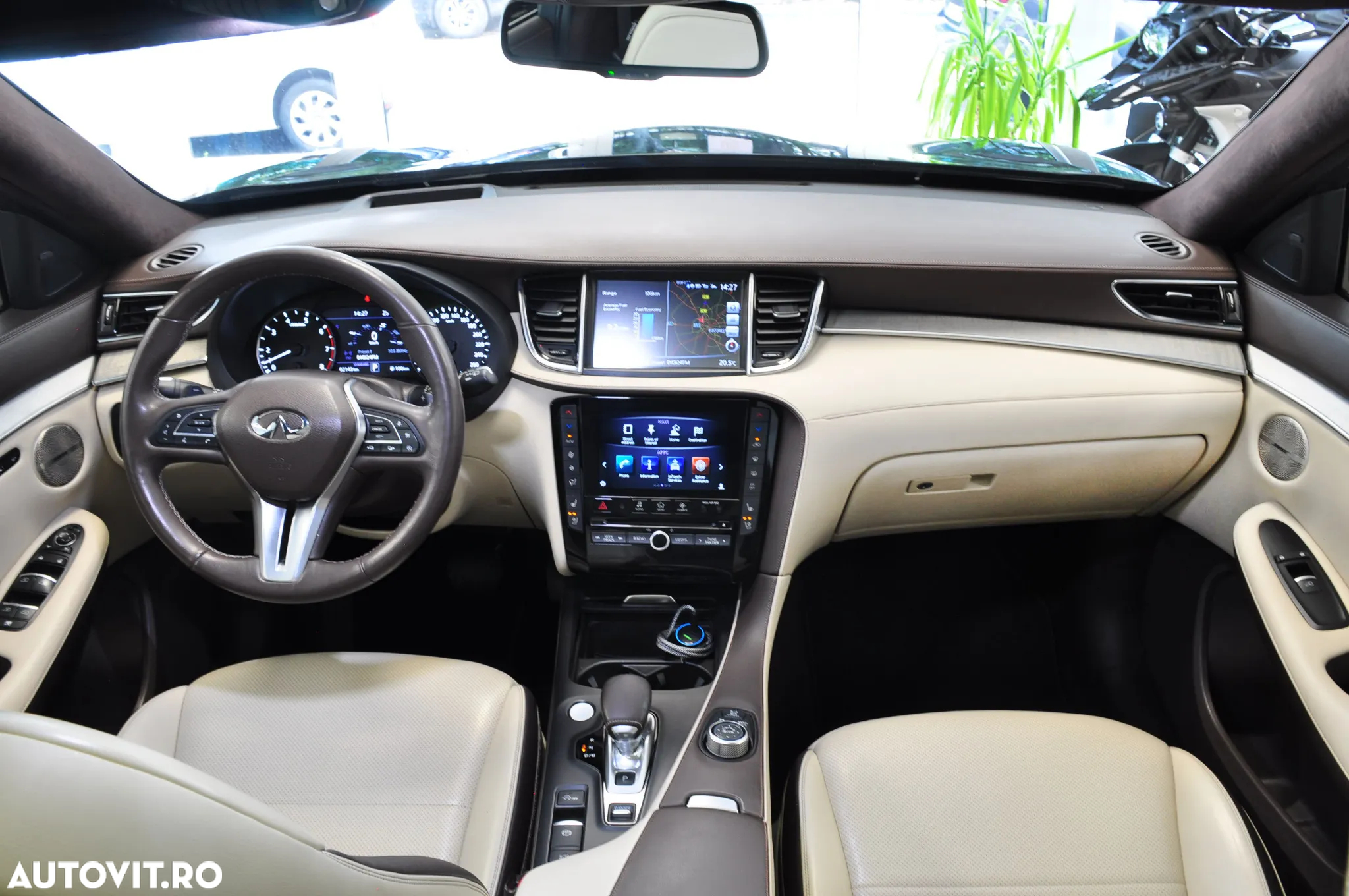 Infiniti QX50 - 23