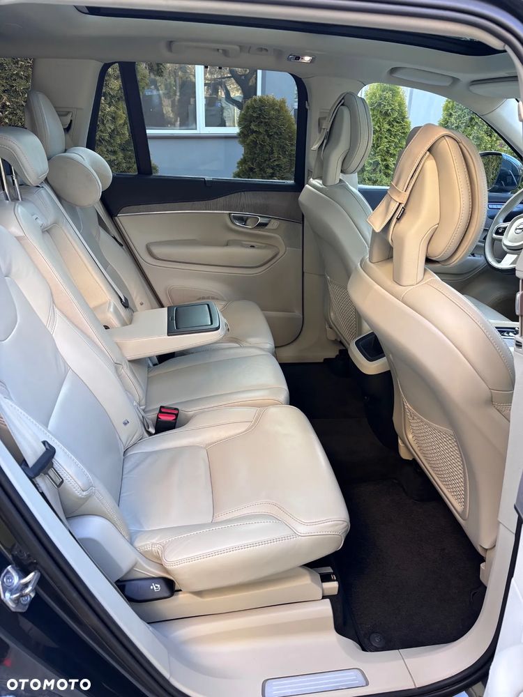 Volvo XC 90 B5 D AWD Inscription 7os - 16